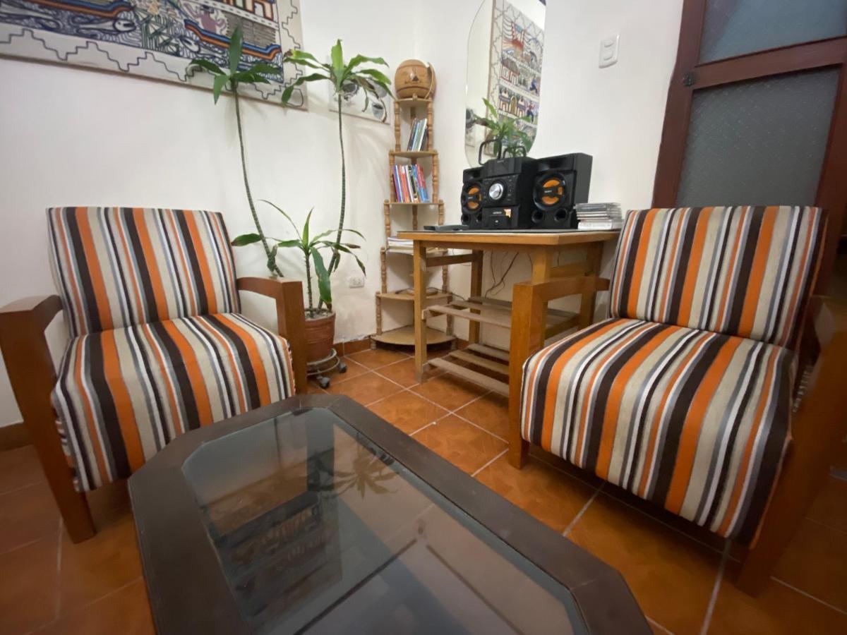 Bed and Breakfast La Chocita Ward Lima Exterior foto