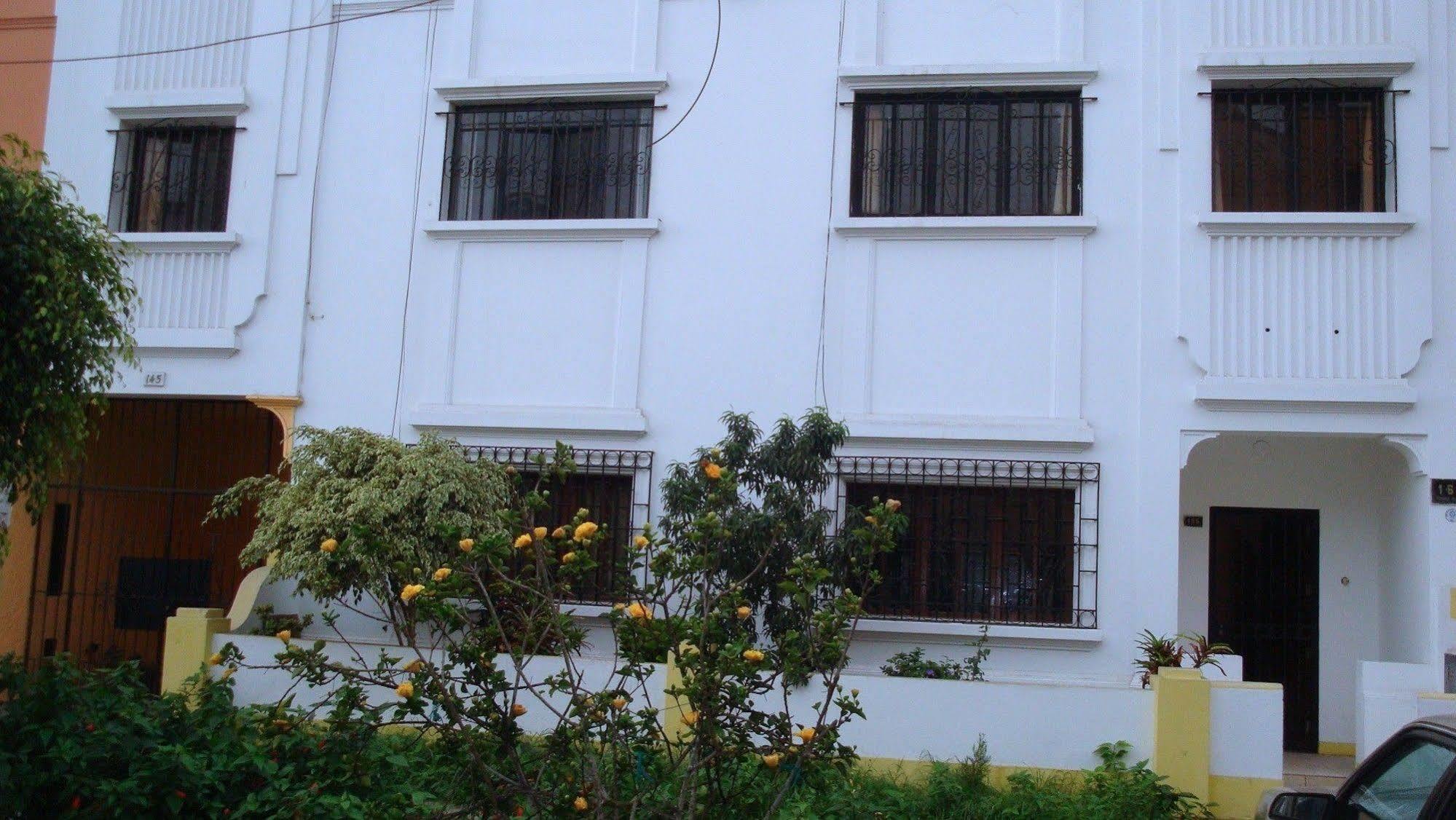 Bed and Breakfast La Chocita Ward Lima Exterior foto